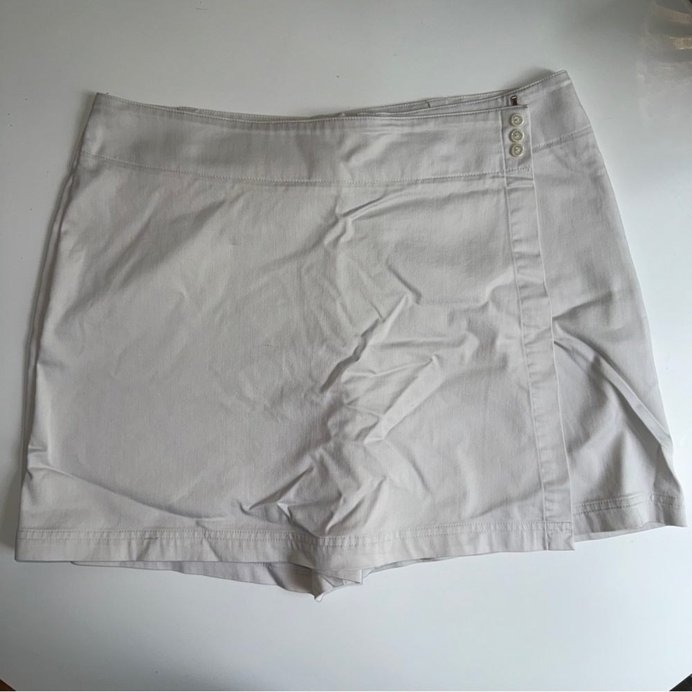 Dockers White Skort Stain Defender Size 12‎